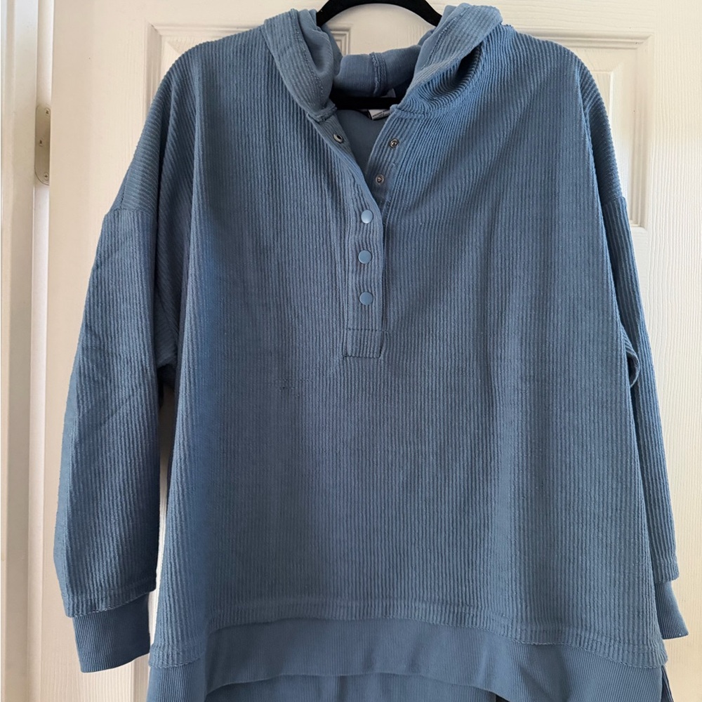 Women's Long Sleeve Hooded Henley Tee - Blue